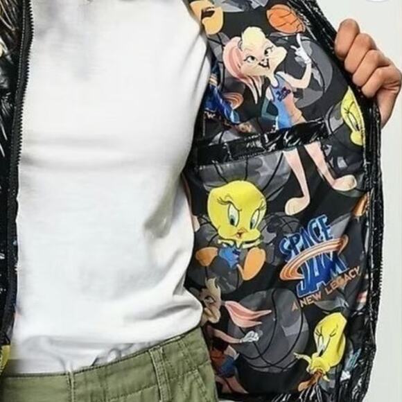 Members Only Space Jam Looney Tunes HiShine Black Puffer Jacket Large Lola Bunny - Picture 4 of 16